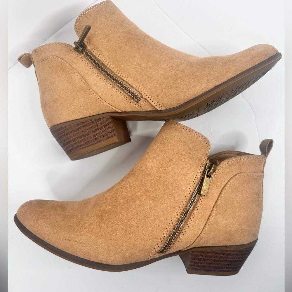 Esprit Timber Tan Faux Suede Ankle Boots 7.5M Almond Toe Low Block Heel Booties